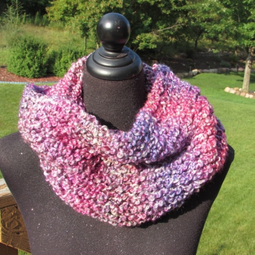 Handmade Women's cowl
